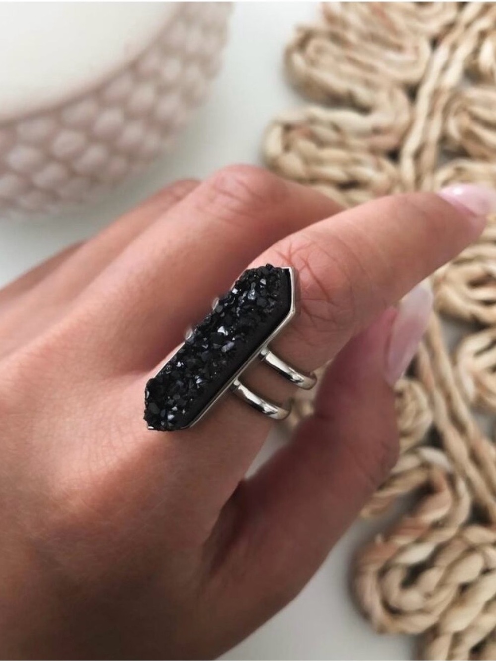 Retail $50 Kinsley Armelle Silver Magna Raven Quartz Ring*Velvet gift bag